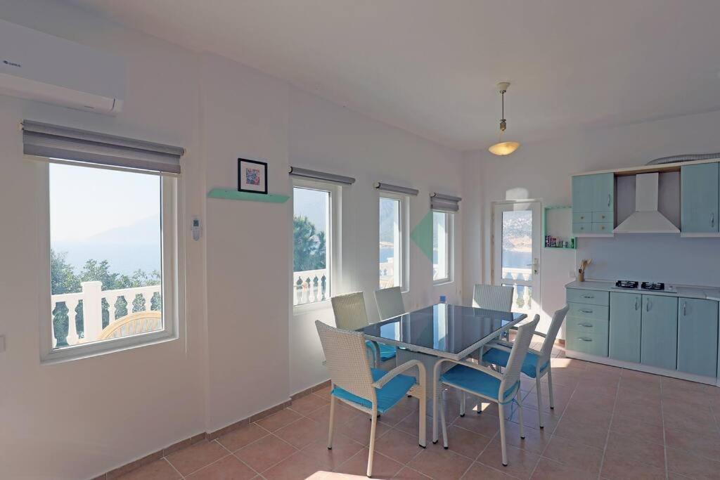 Mola 2 Apartment