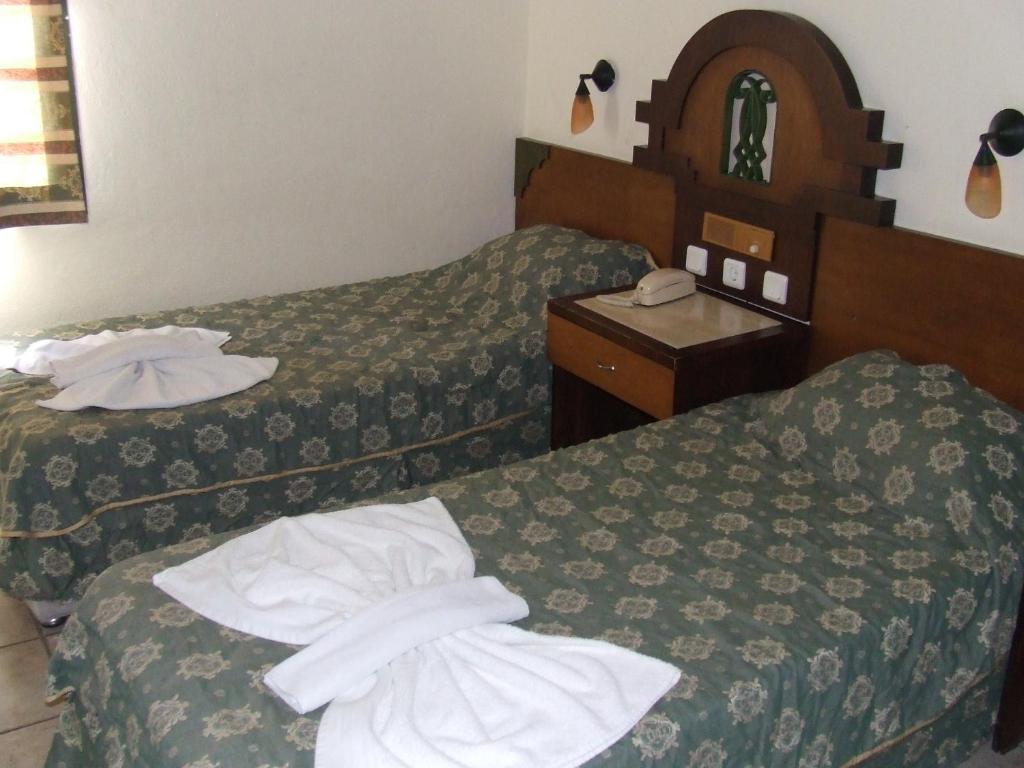 Maxwell Club Aparthotel 3*