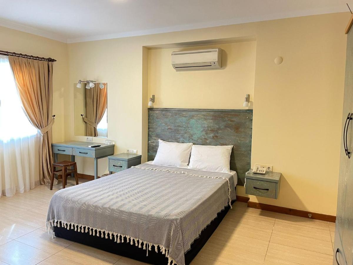 Dalos Hotel 2*