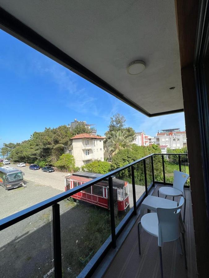 Deluxe Beach Aparthotel 2*