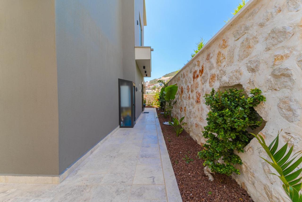 Villa Kazarman, Kalkan'in Kalbinde Denize, Merkeze Kalkan
