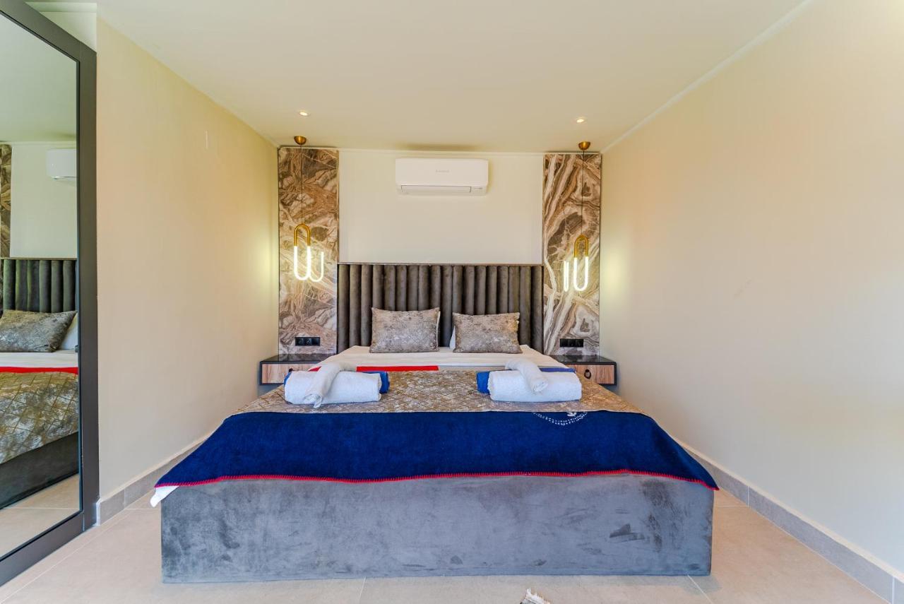 Villa Kazarman, Kalkan'in Kalbinde Denize, Merkeze Kalkan