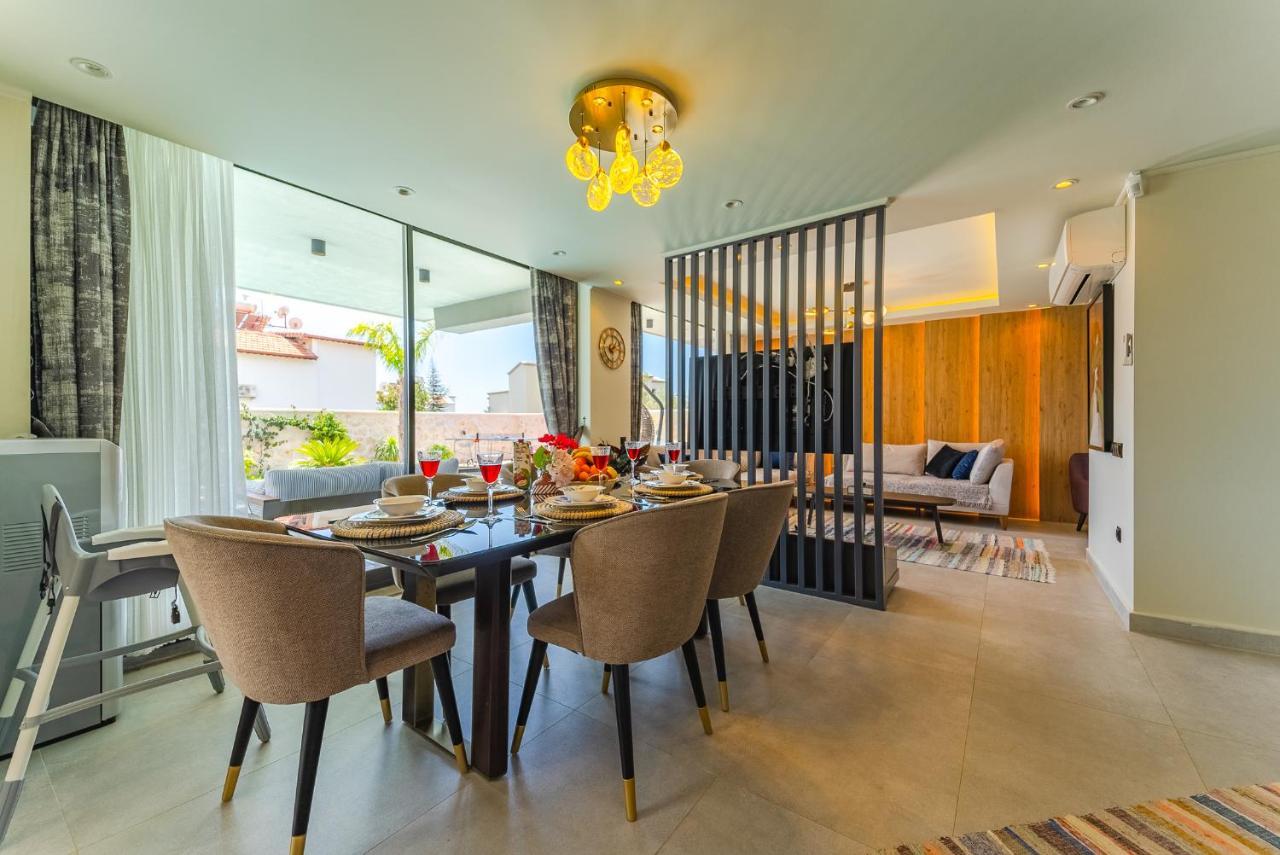 Kazarman, Kalkan'in Kalbinde Denize, Merkeze Villa Kalkan