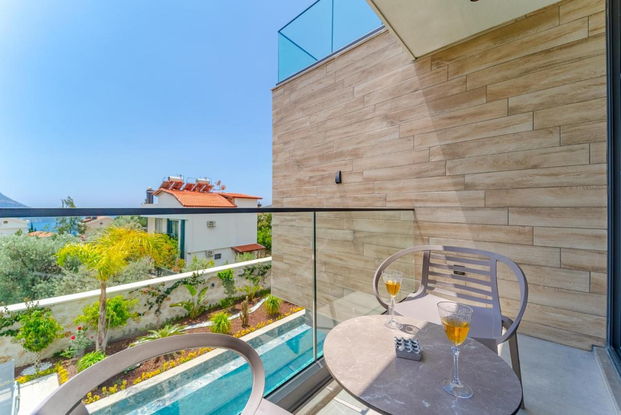 Villa Kazarman, Kalkan'in Kalbinde Denize, Merkeze *