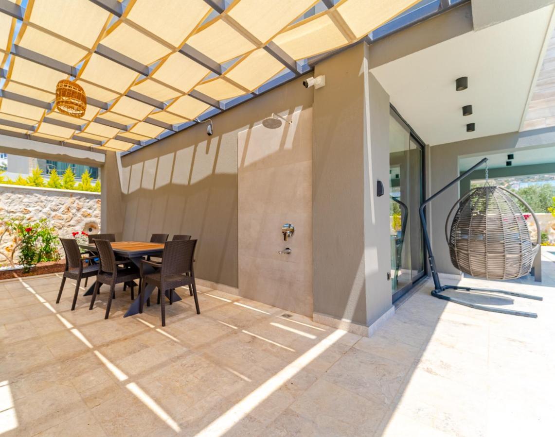 Kazarman, Kalkan'in Kalbinde Denize, Merkeze Villa Kalkan