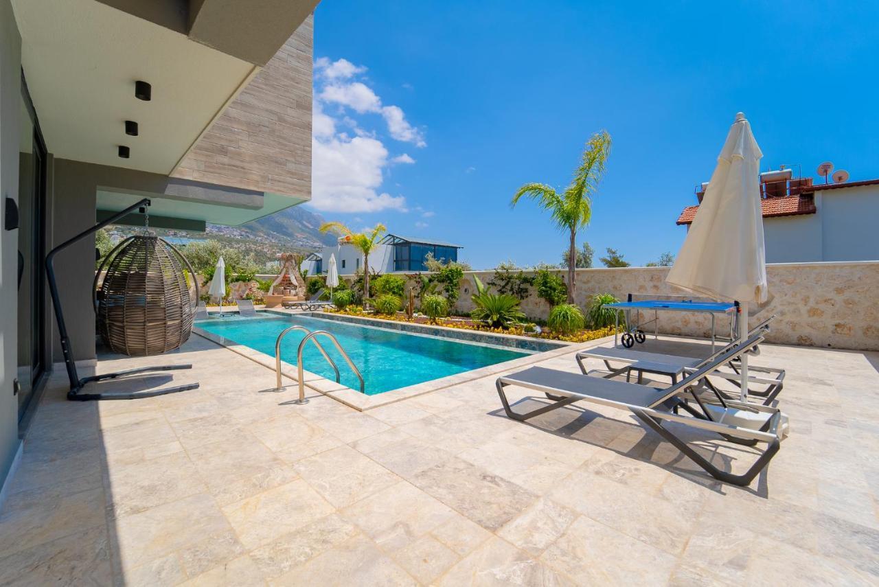 Villa Kazarman, Kalkan'in Kalbinde Denize, Merkeze *