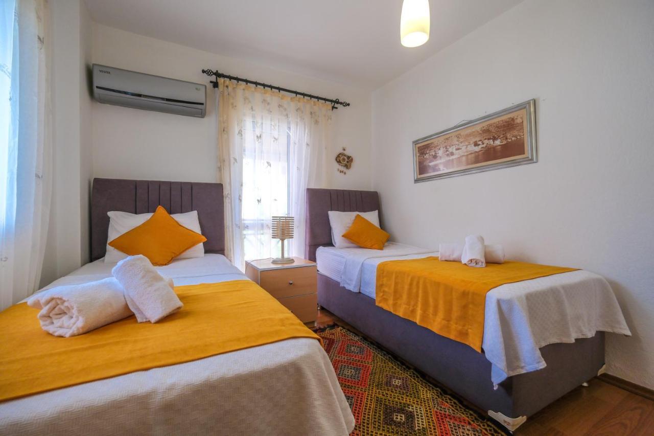 Yigit * Kalkan