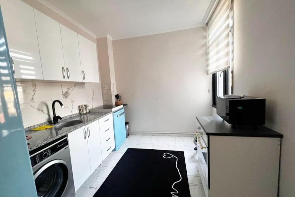 Wonder Homes 6 - Ultra Luxury , 4br , 2ba , Sea View Karakoey Apartment