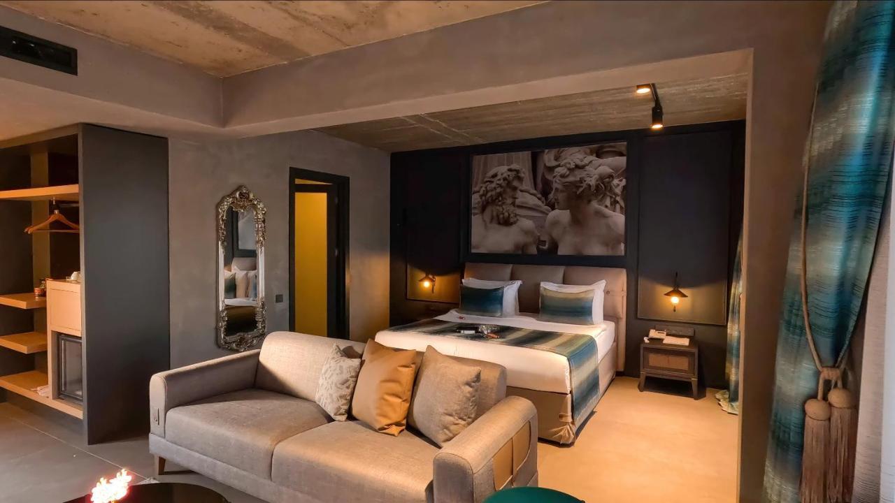Hotel Sandora Boutiuqe 4*
