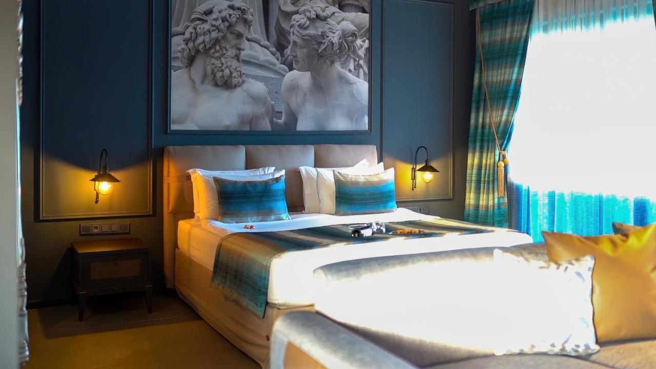 Hotel Sandora Boutiuqe 4*