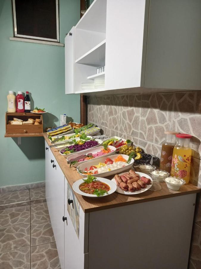 Emirhan & Guest house Istanbul