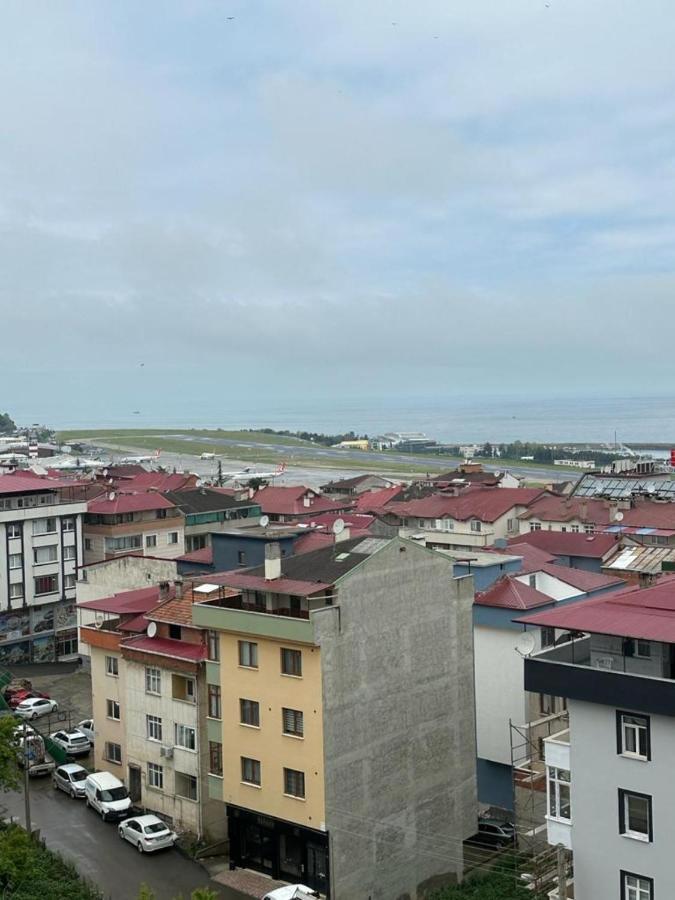 Kanarya Apartment