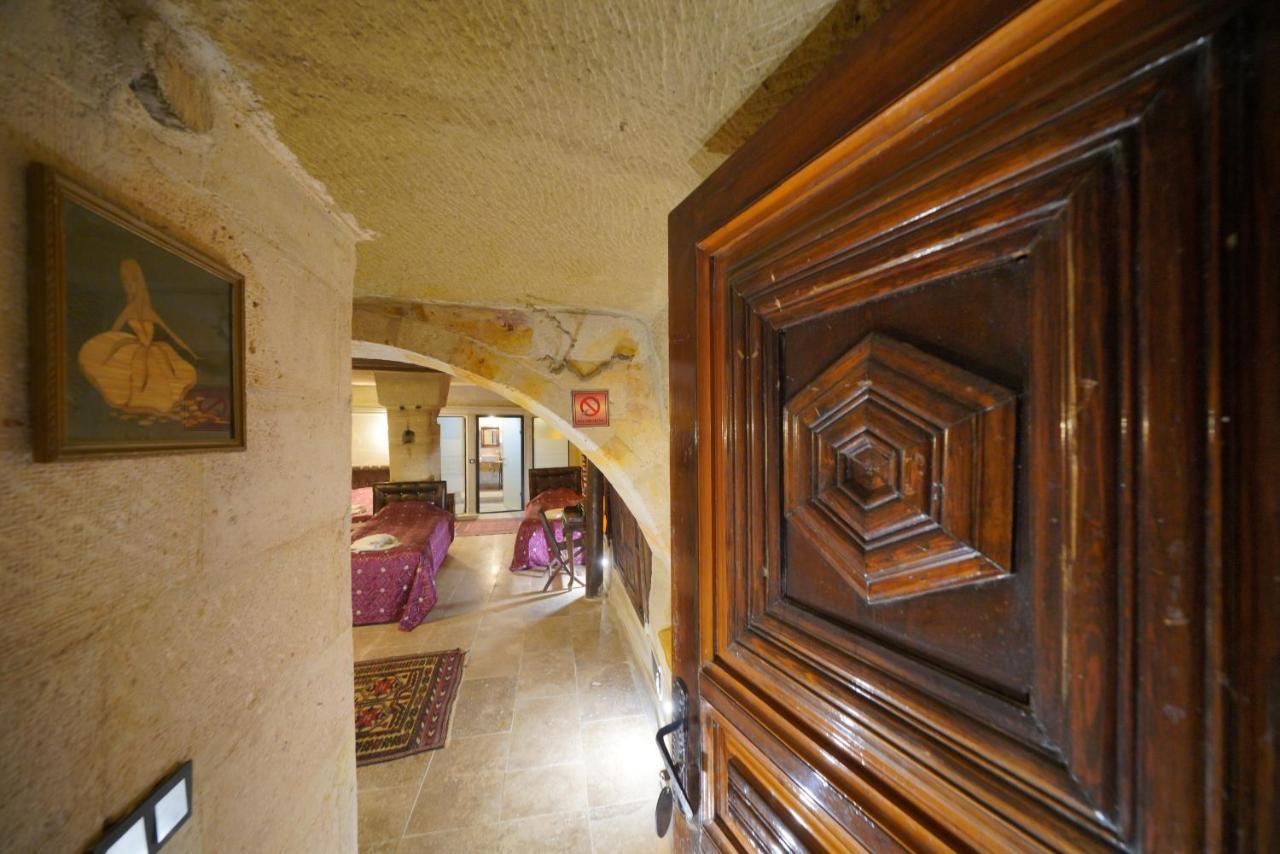 Hotel Travel Cave 2*