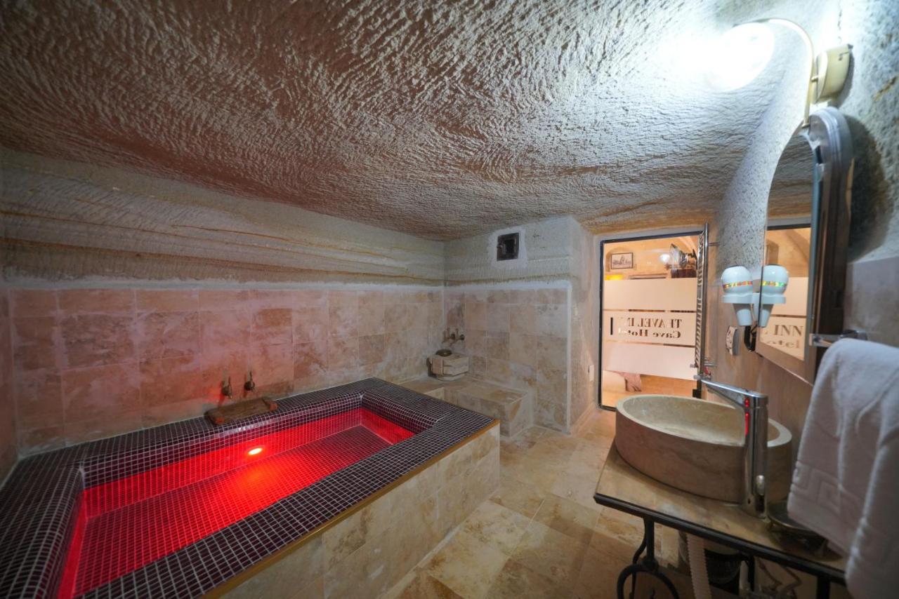 Hotel Travel Cave
