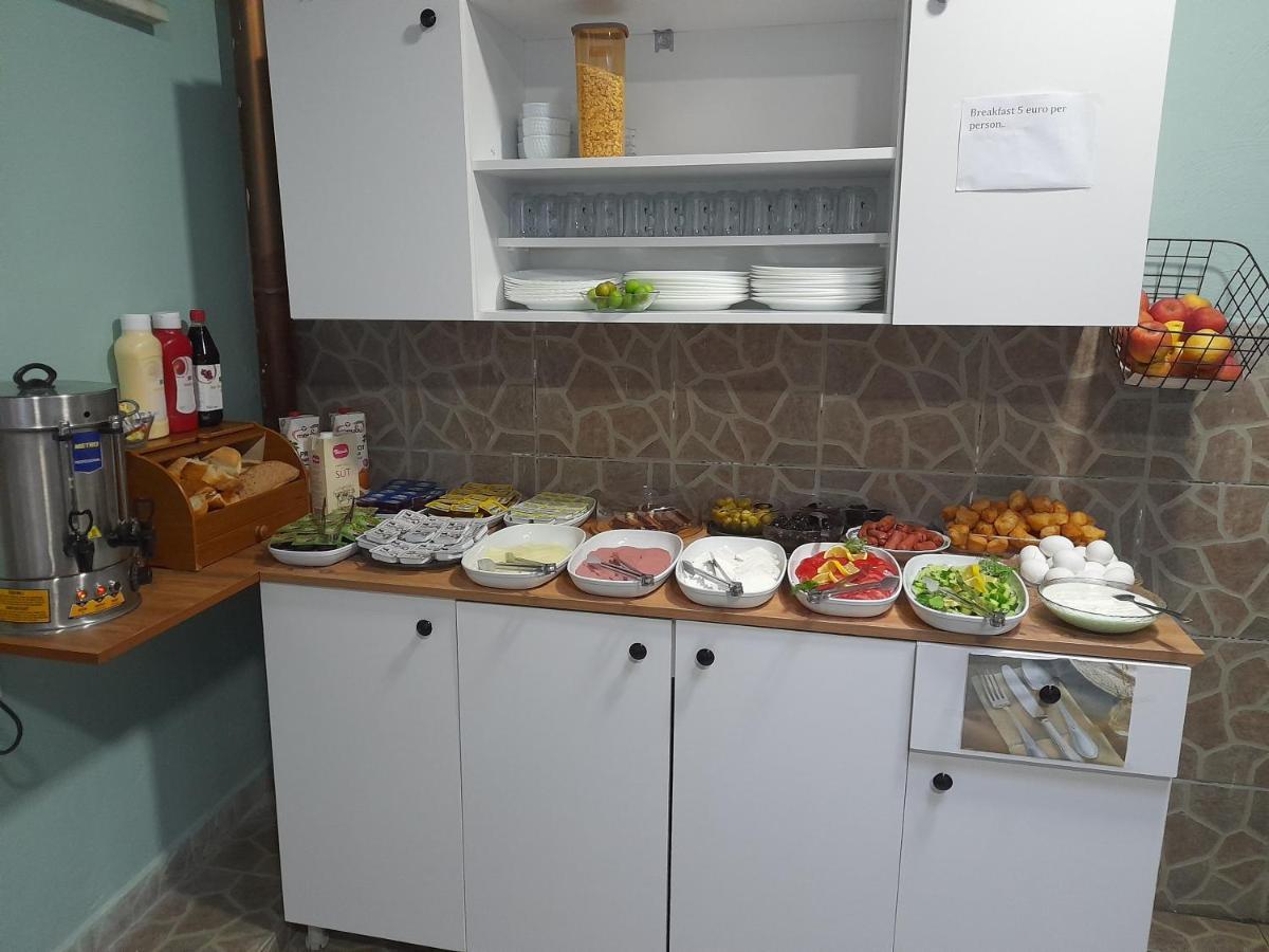 Emirhan &