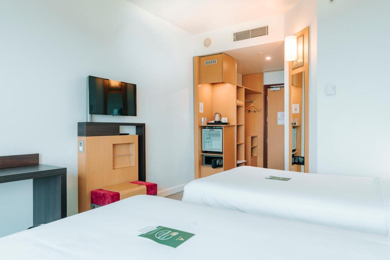 Novotel