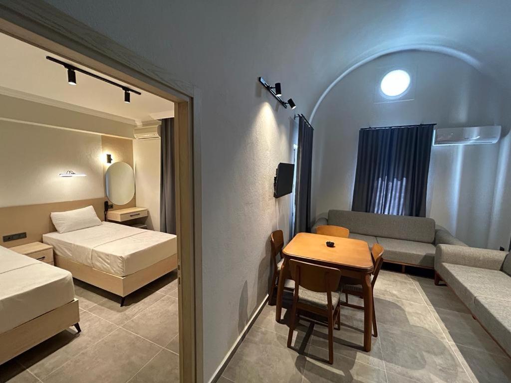 Ozukara 2 Aparthotel 3*