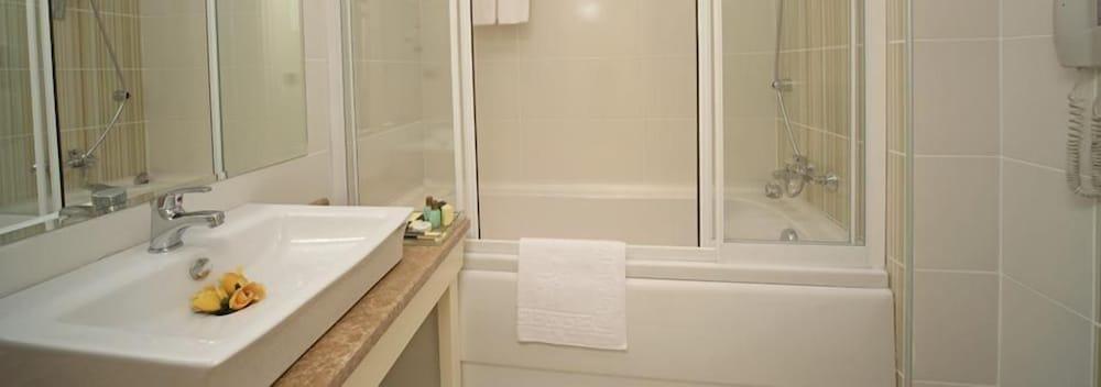 Double Royal Hotel Kocaeli