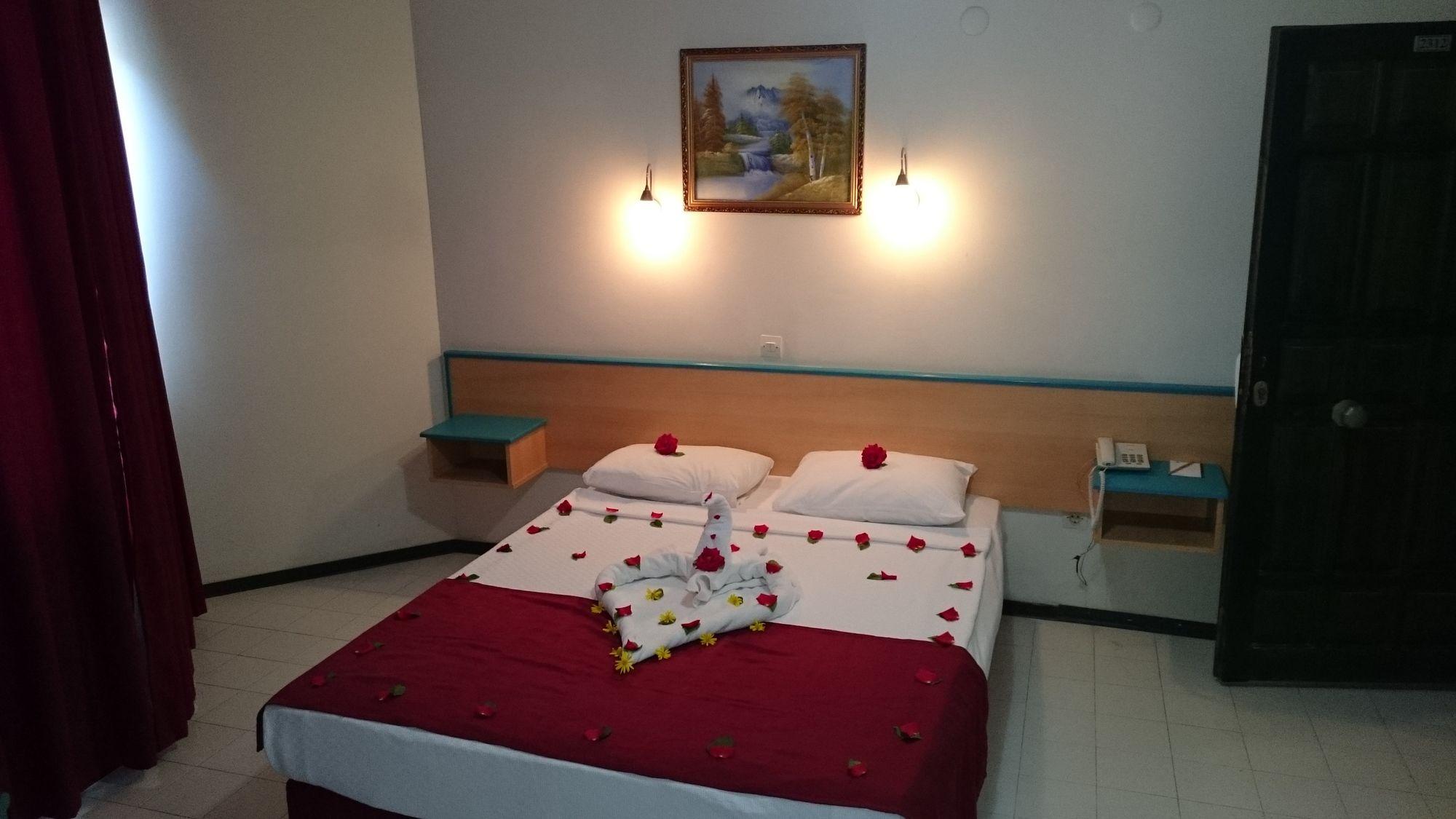 Hotel Club Sun Heaven 3*