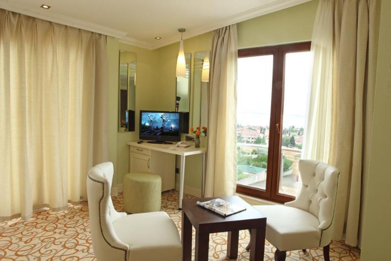 Hotel Double Royal Kocaeli