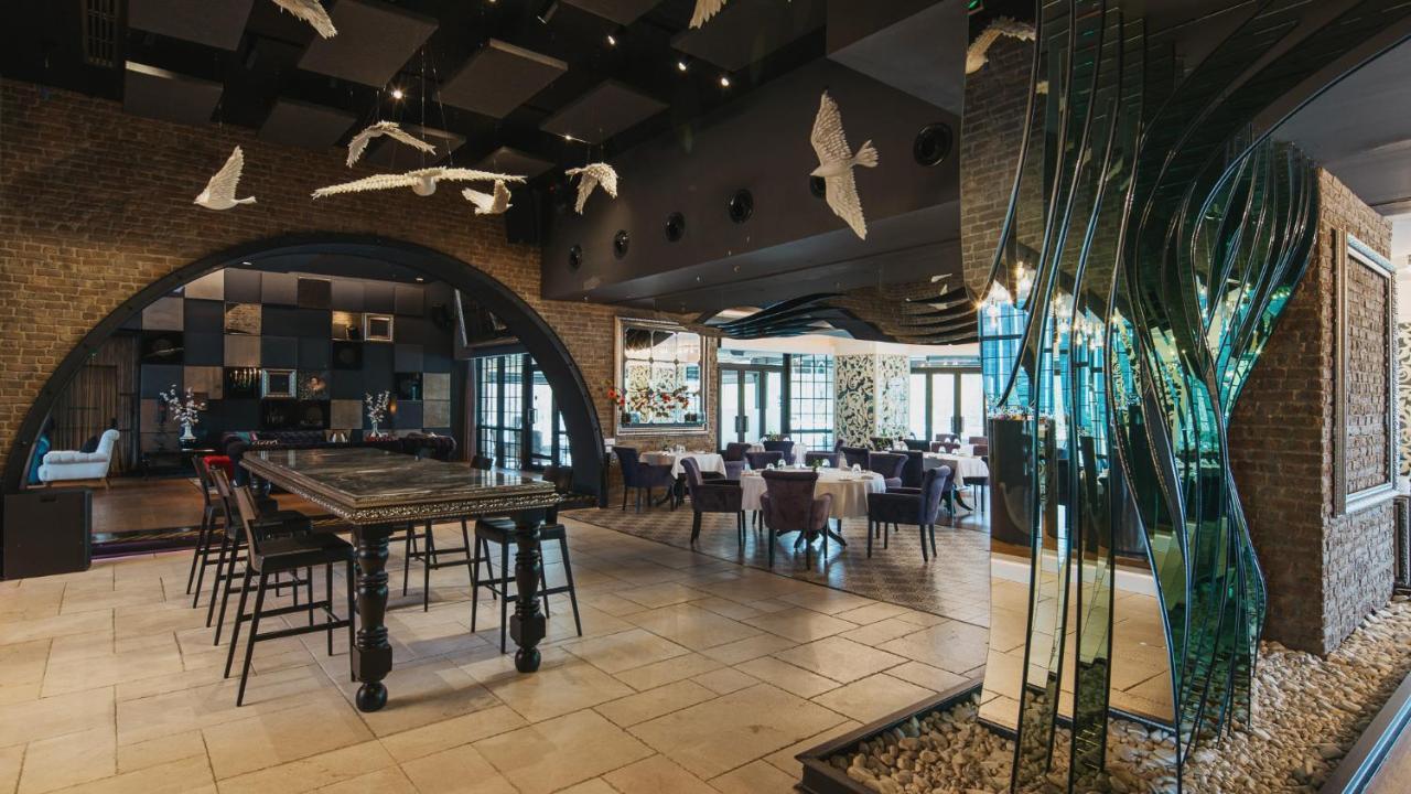 Wyndham Hotel 5*