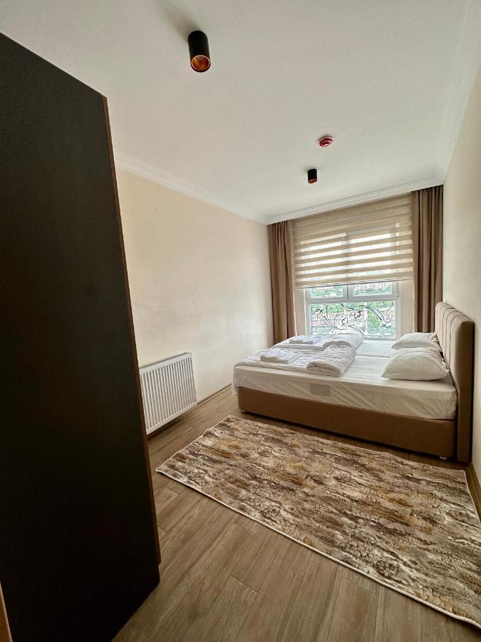 White House * Trabzon