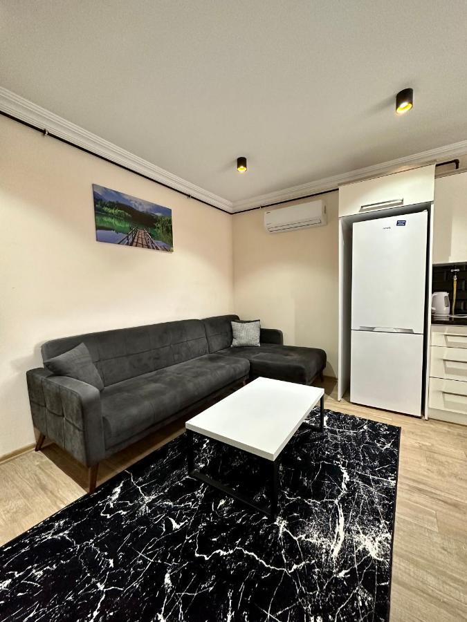Aparthotel White House