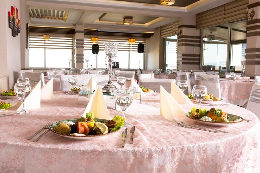 Hotel Lavin &