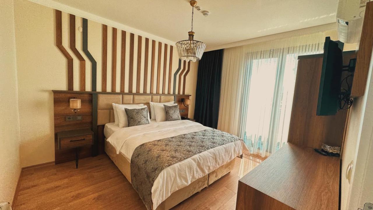 Biliris Hotel *