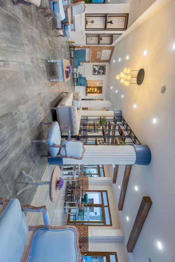 Hanedan Izmir 2*