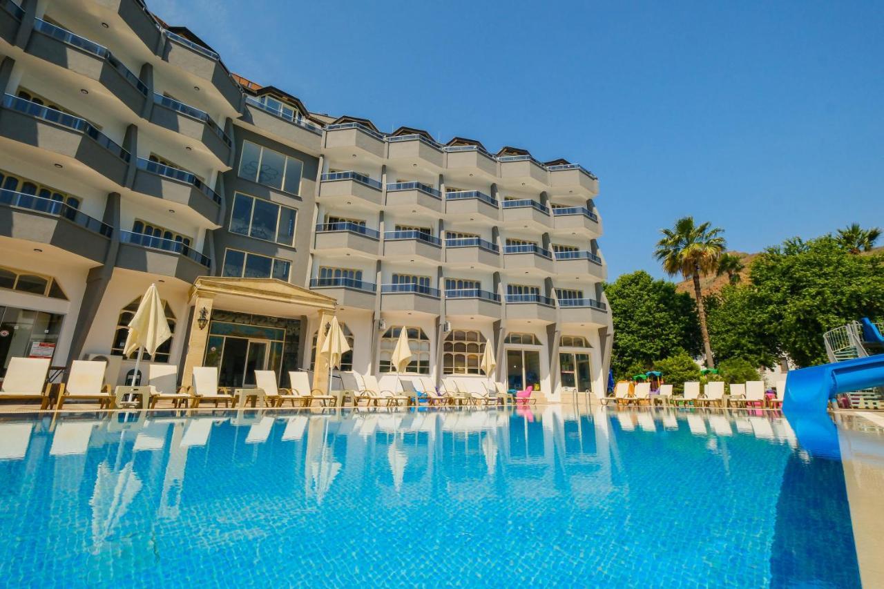 Club Selen Hotel 3*
