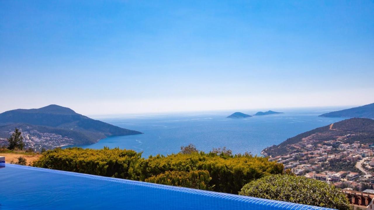 Serenity 3 Villa