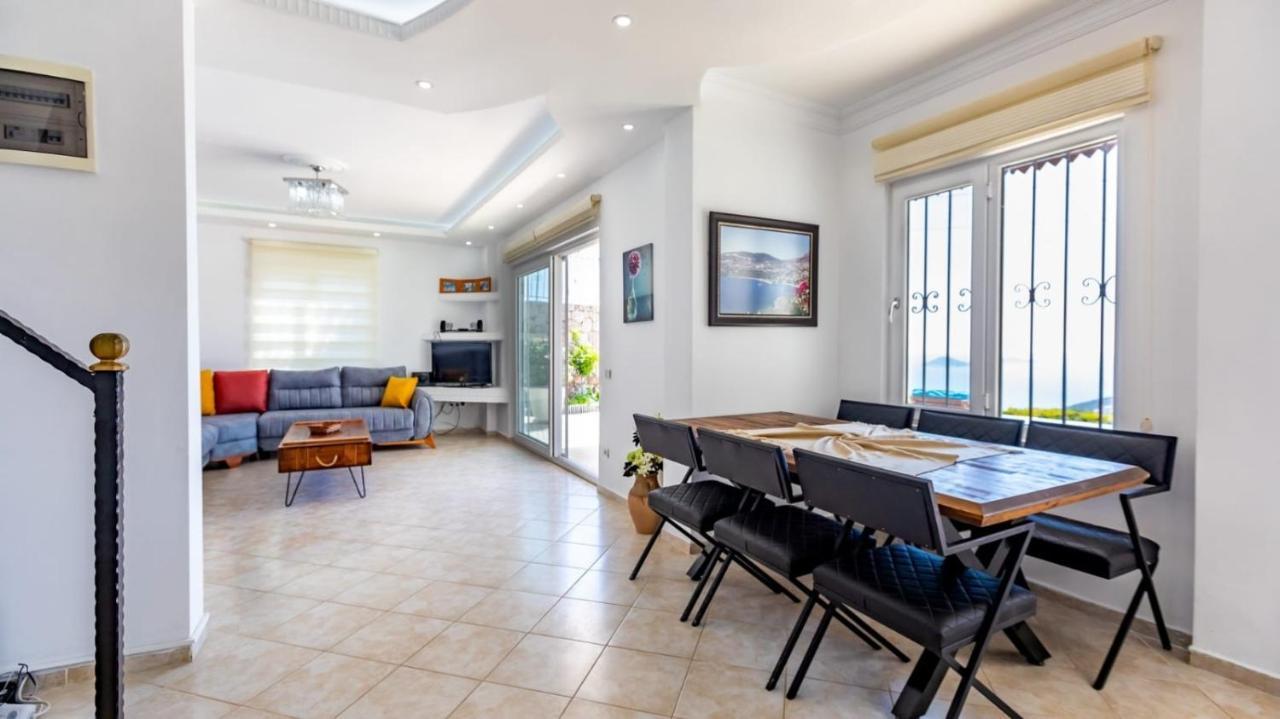 Villa Serenity 3 *