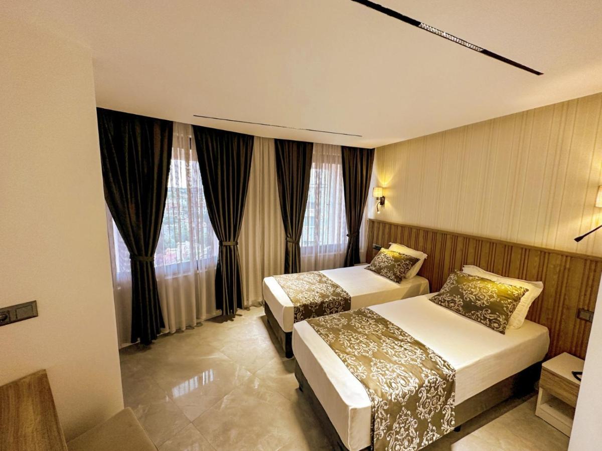 Aparthotel Happy
