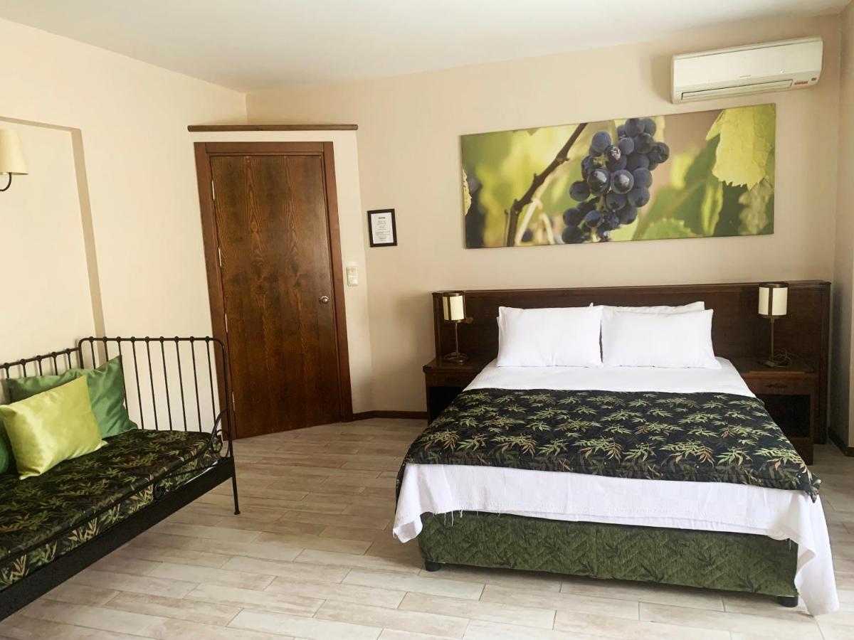 Guest house Mitos 2*