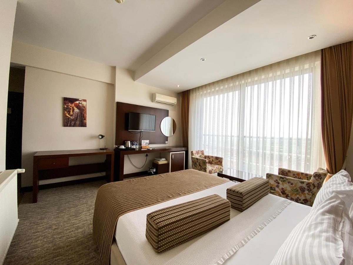Lavin & Hotel Denizli (Denizli)