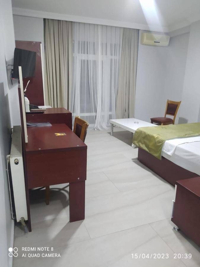 Deniz Kumburgaz Hotel Buyukcekmece