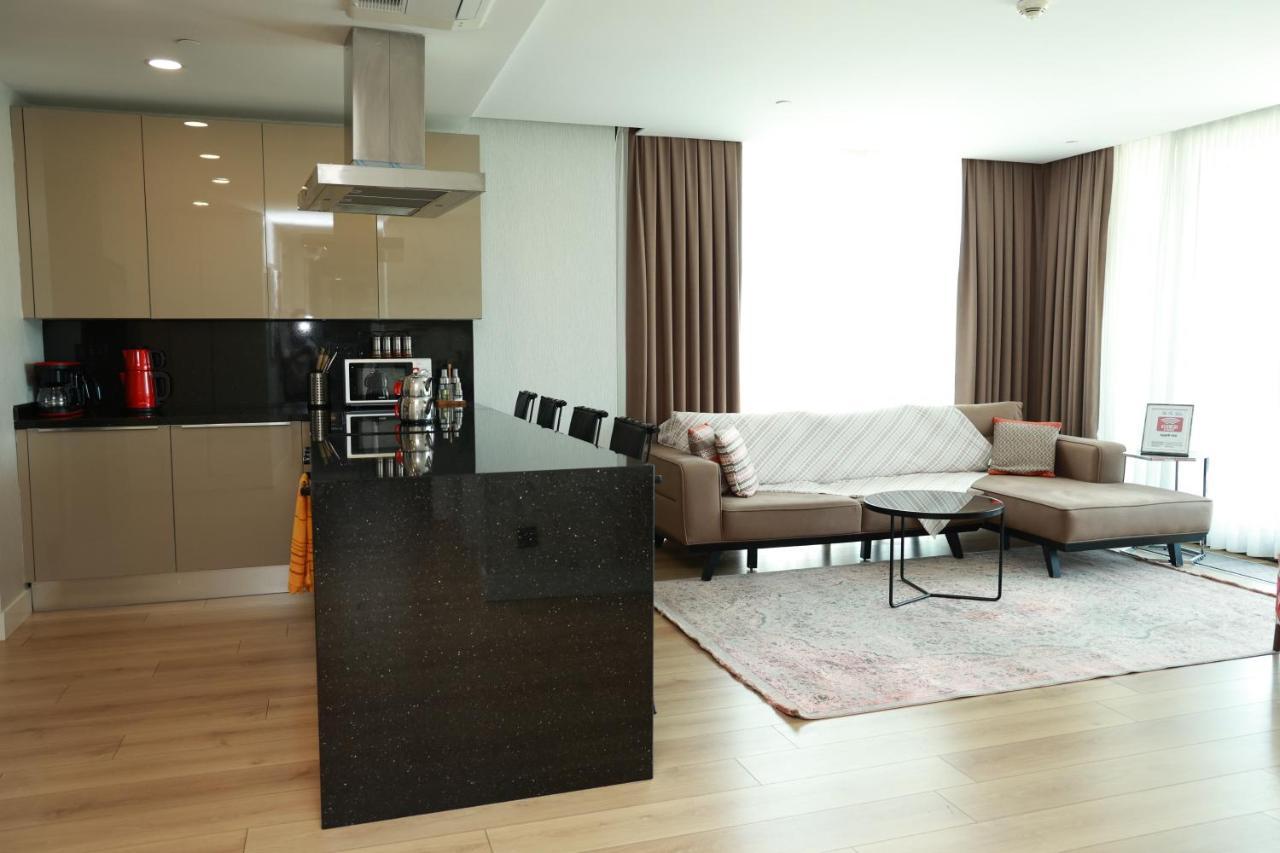 Apartment Lovely Two Bedroom Istanbul