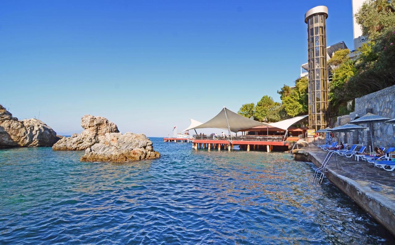 Korumar Deluxe Resort