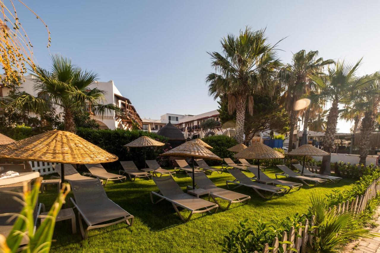 Hotel Costa Bitezhan