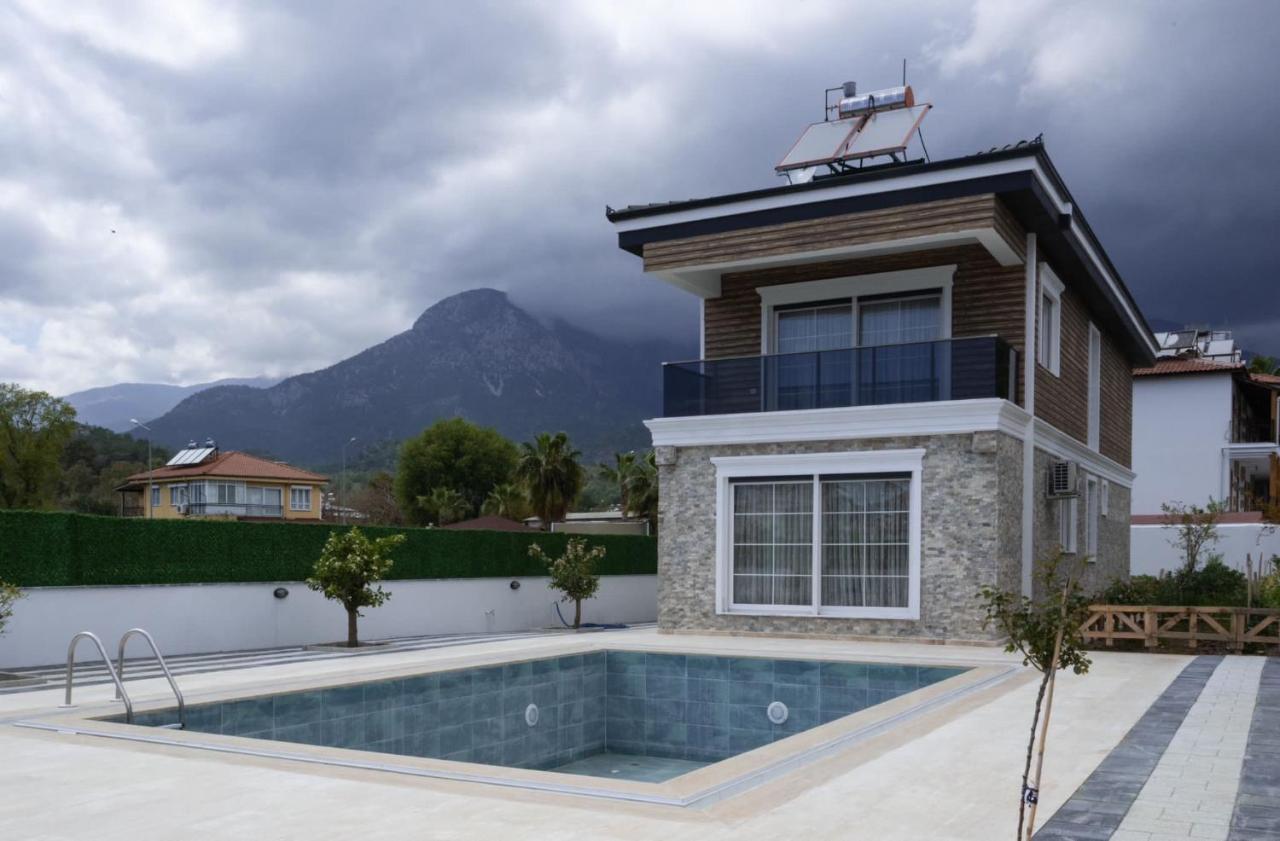 Teki̇rova Hotel