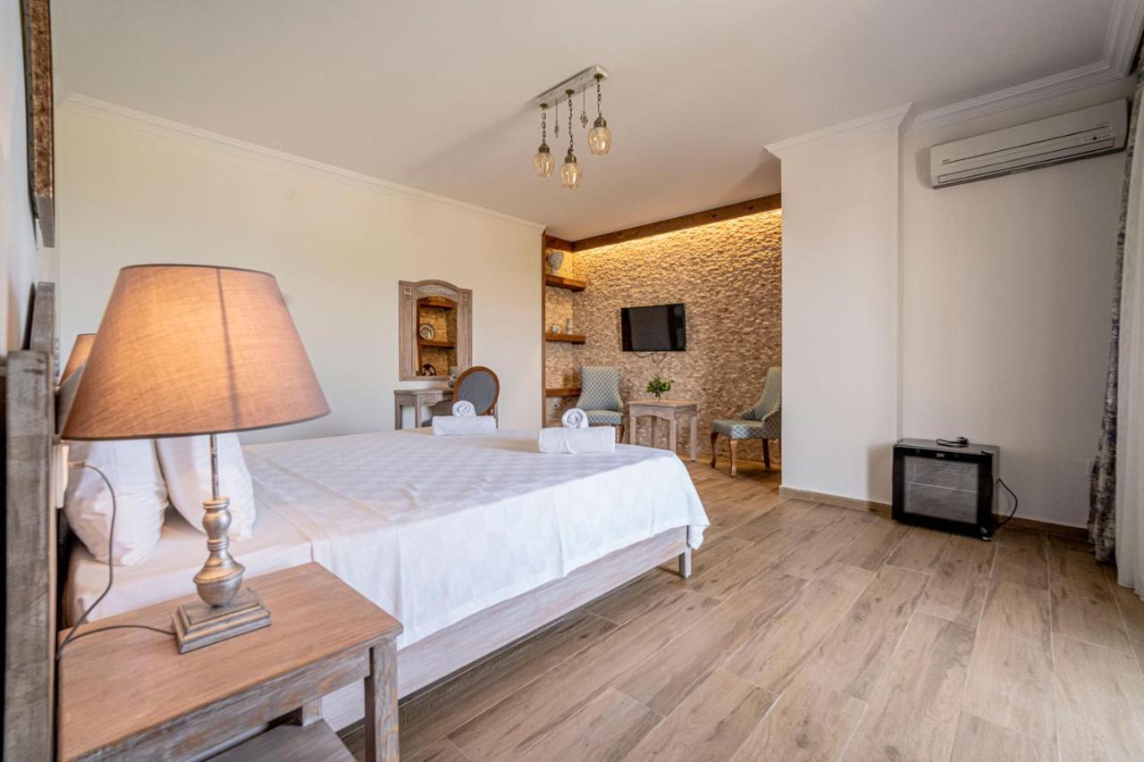 Hotel Lunas
