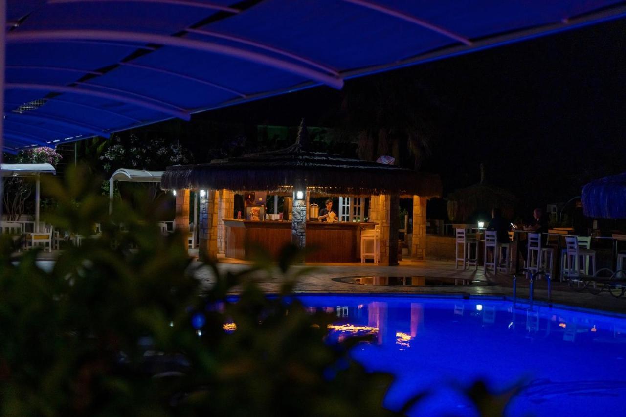 Tiana Hotel Turgutreis