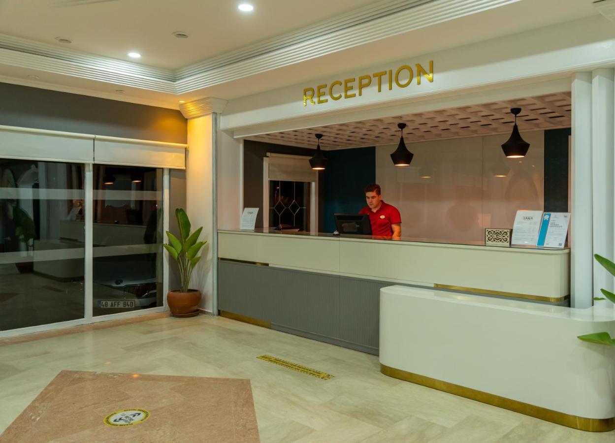 Hotel Tiana Turgutreis