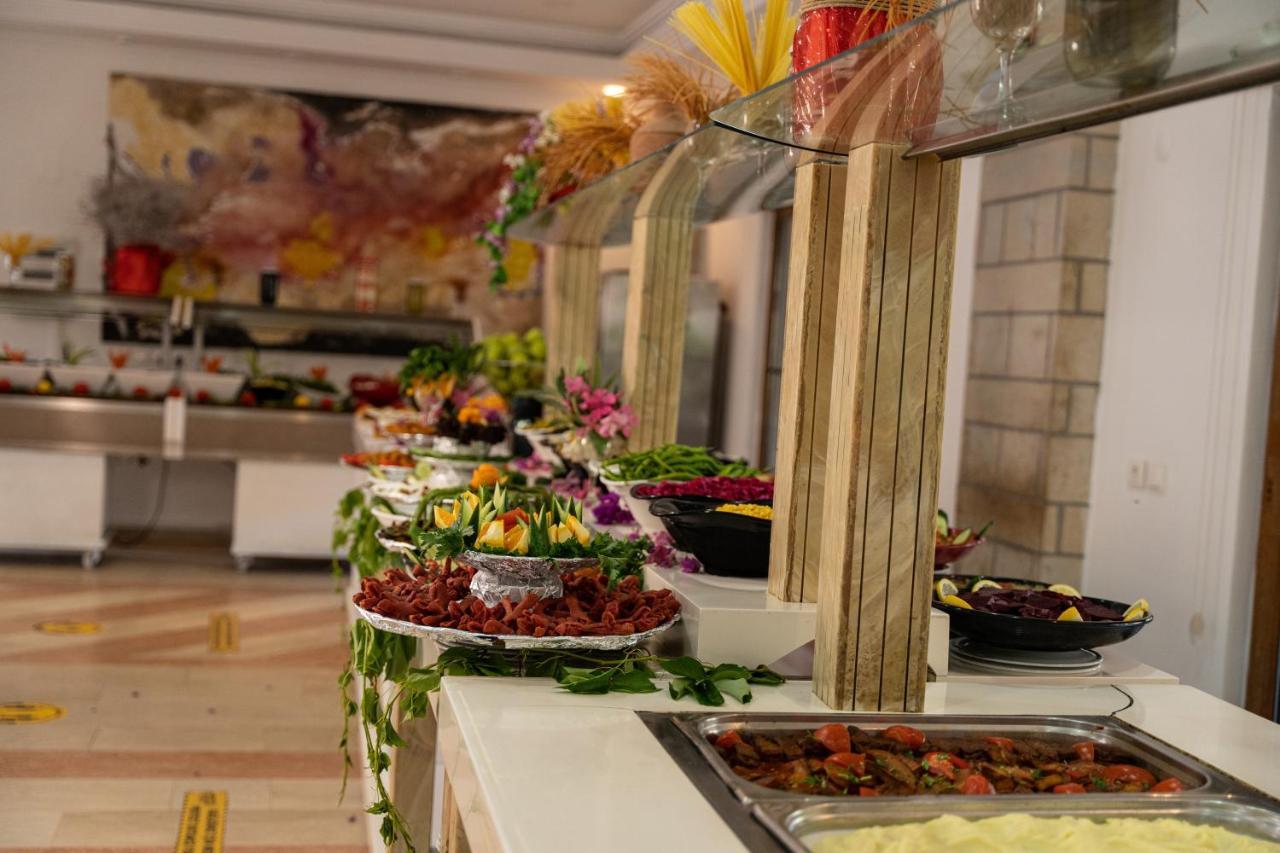Hotel Tiana