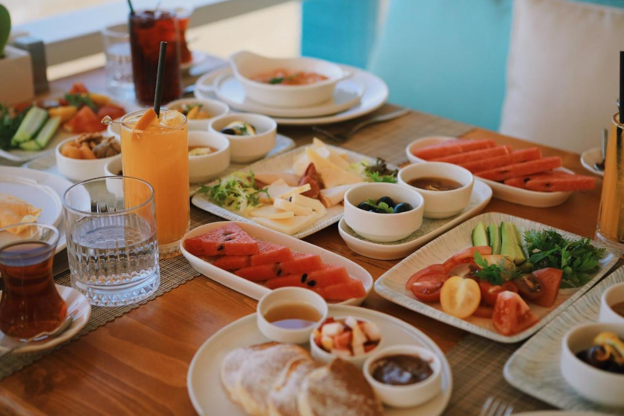 Lavinya Hotel 3*