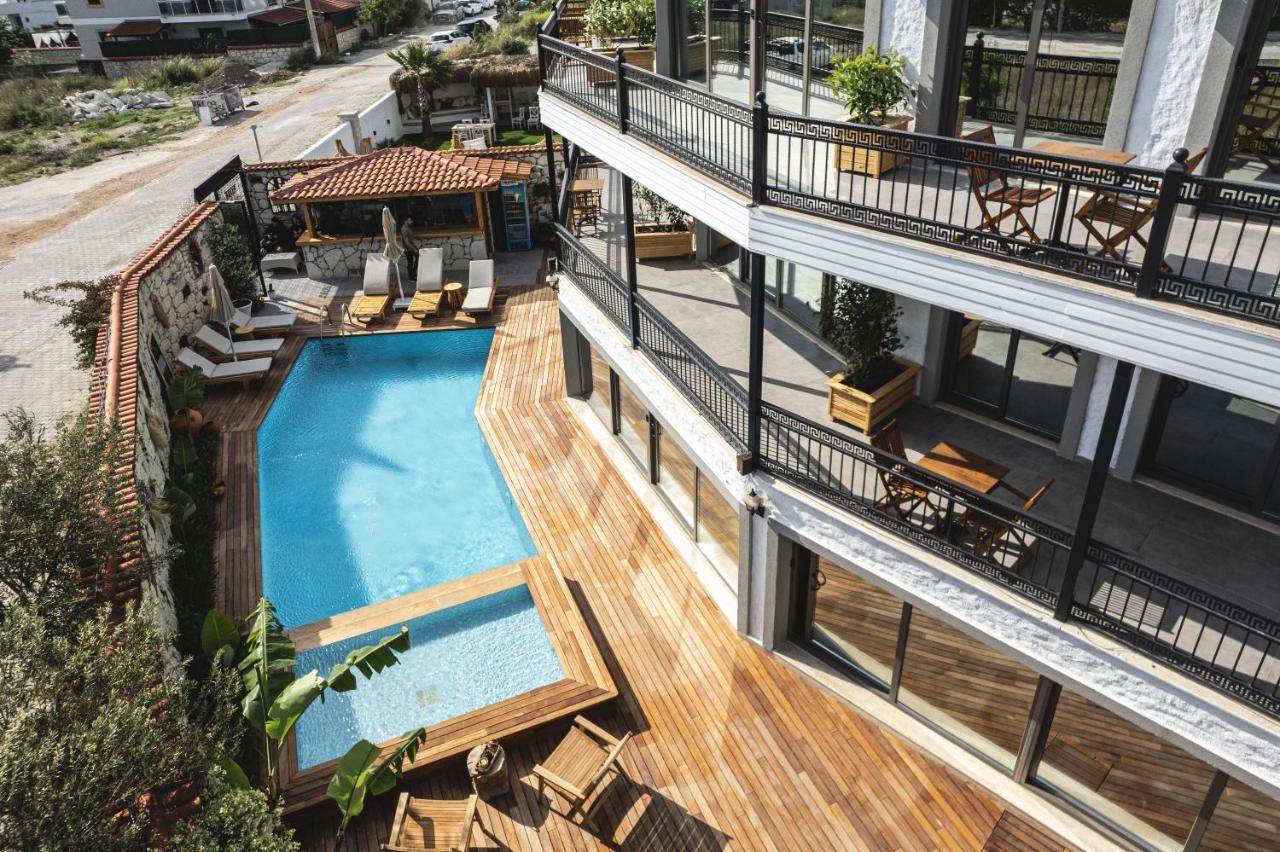 Lunas Hotel *