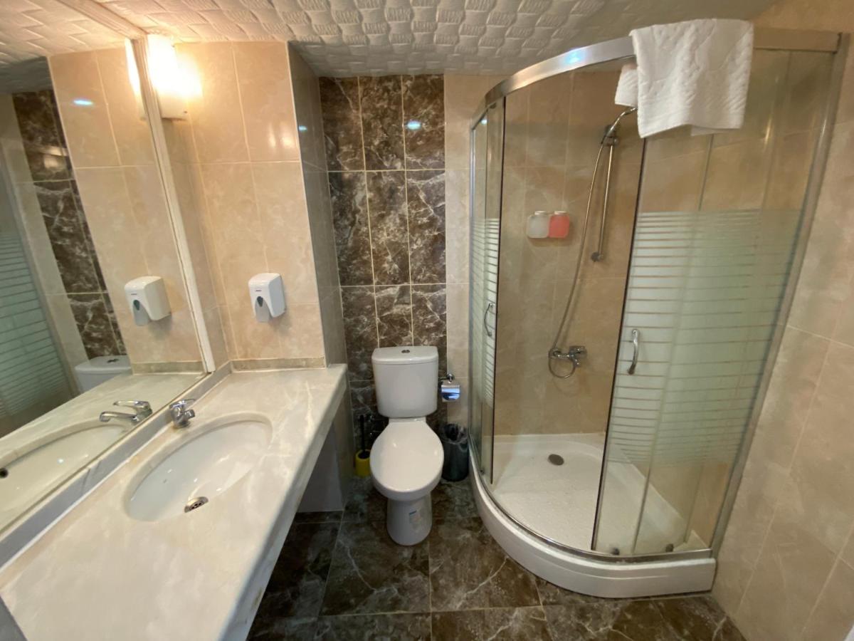 Marina Hotel 3*