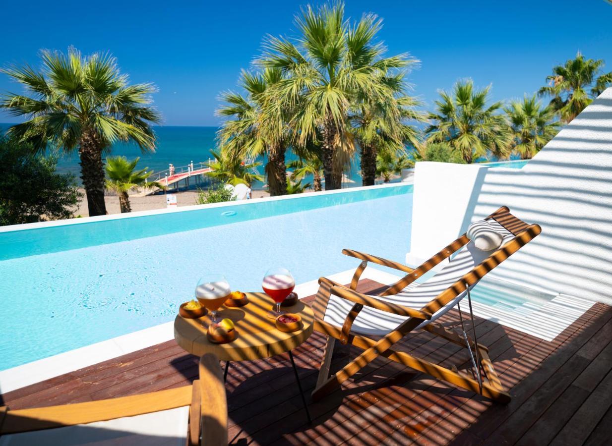 Flora Garden - Couples Concept - Adults Over 16 Only 5* Kizilot