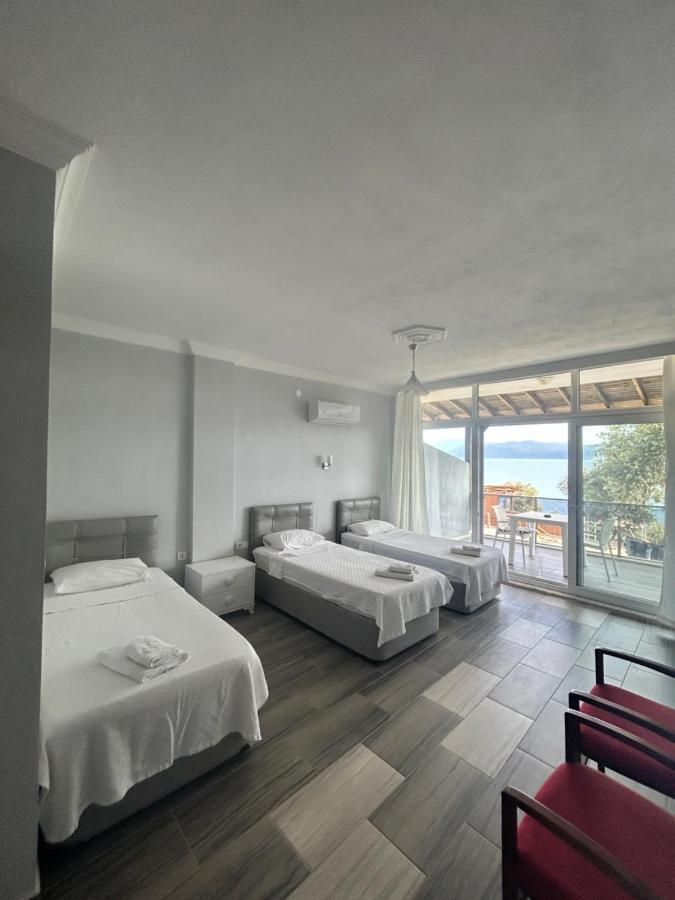 Yakabuek Hotel *